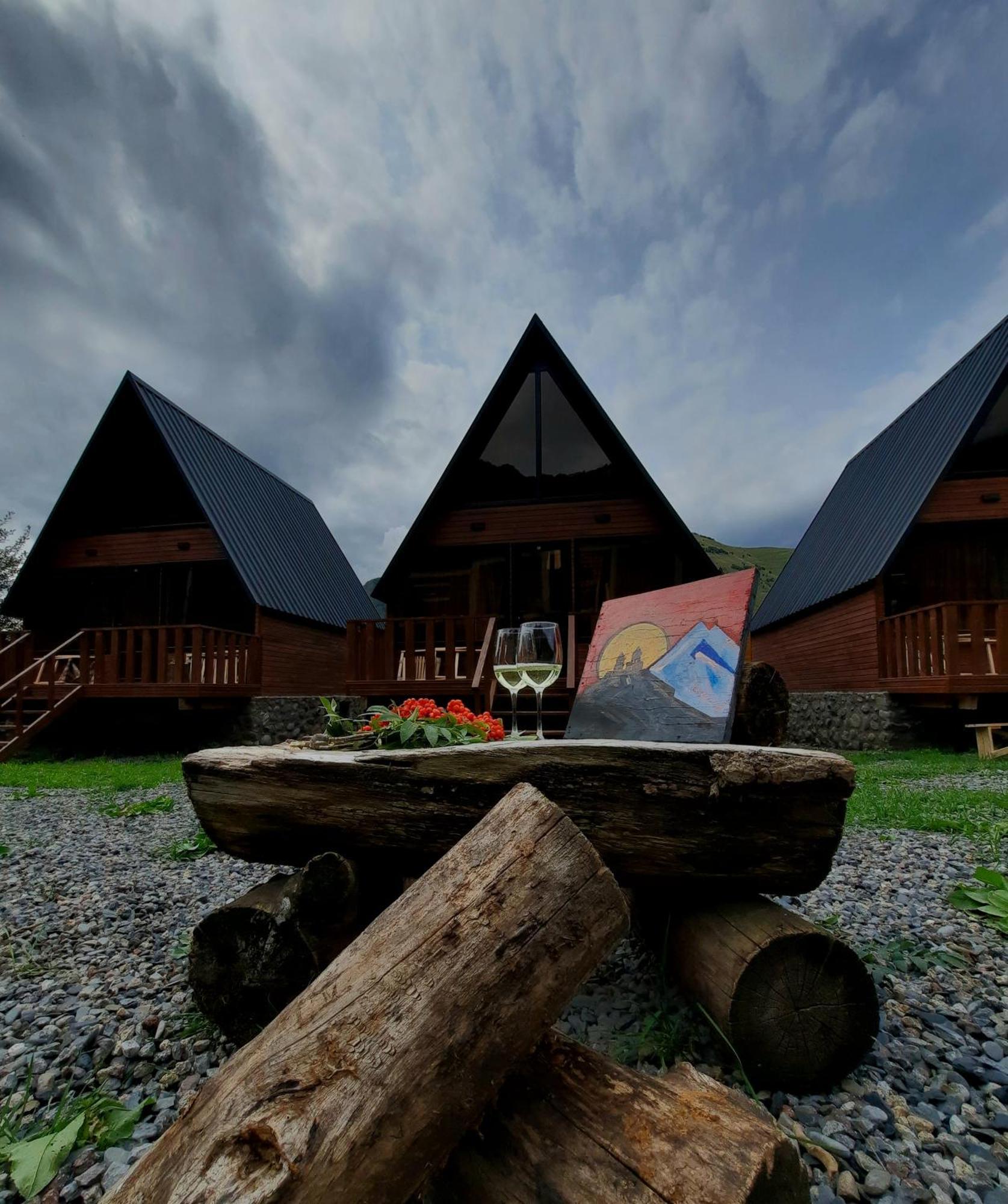 Trip Zone Kazbegi Apartamento Exterior foto