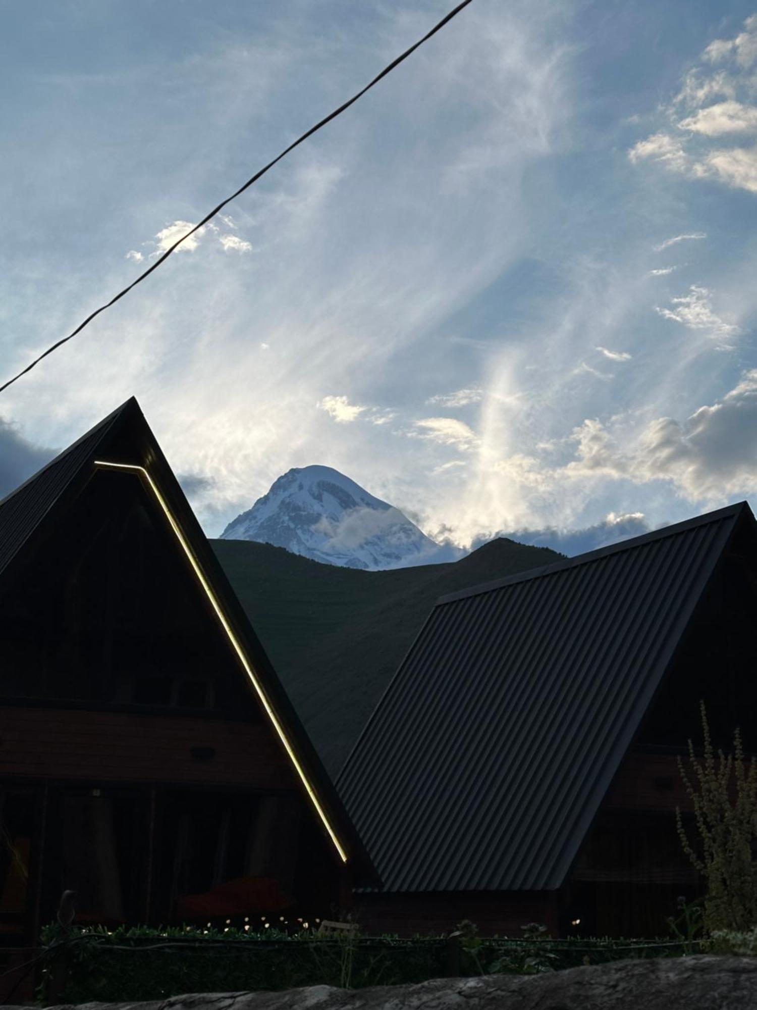 Trip Zone Kazbegi Apartamento Exterior foto